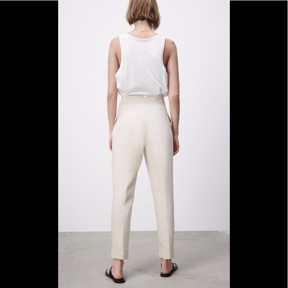 Zara EUC Cream Ankle Cropped Pants - Picture 5 of 11